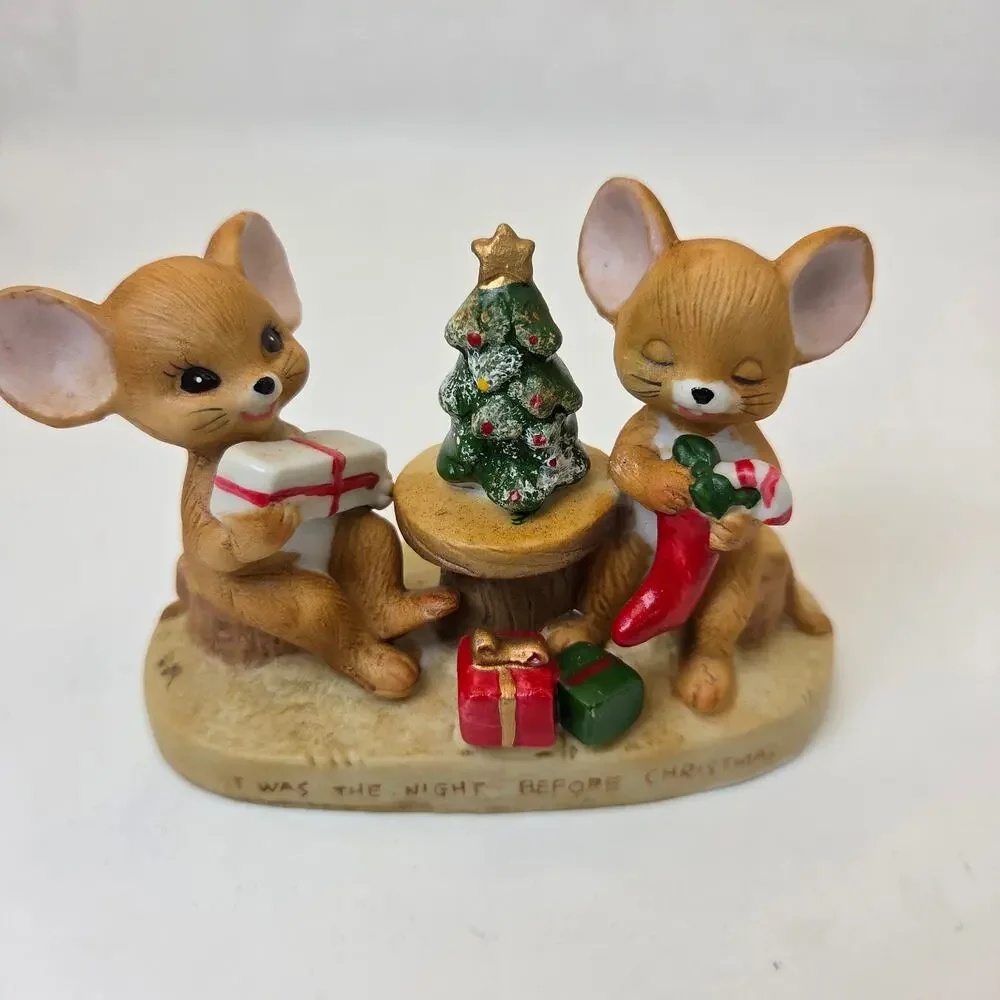 Enesco charming holiday